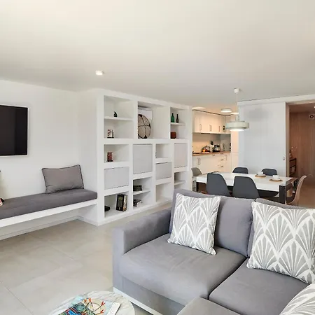 Casa Do Levante3 Bedrooms With Sea View Holiday home